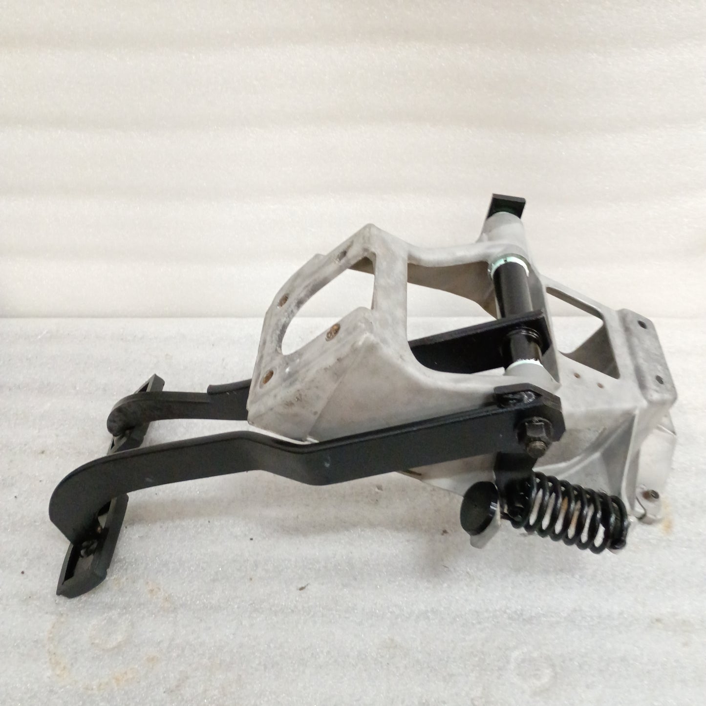80-86 Non Hydraulic Clutch & Brake Pedal Assembly (Used) F150 F250 F350 Bronco