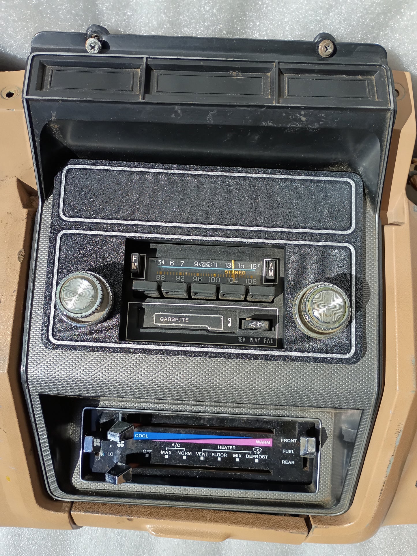 80-86 Radio Bezel Hole Repair Face Cover