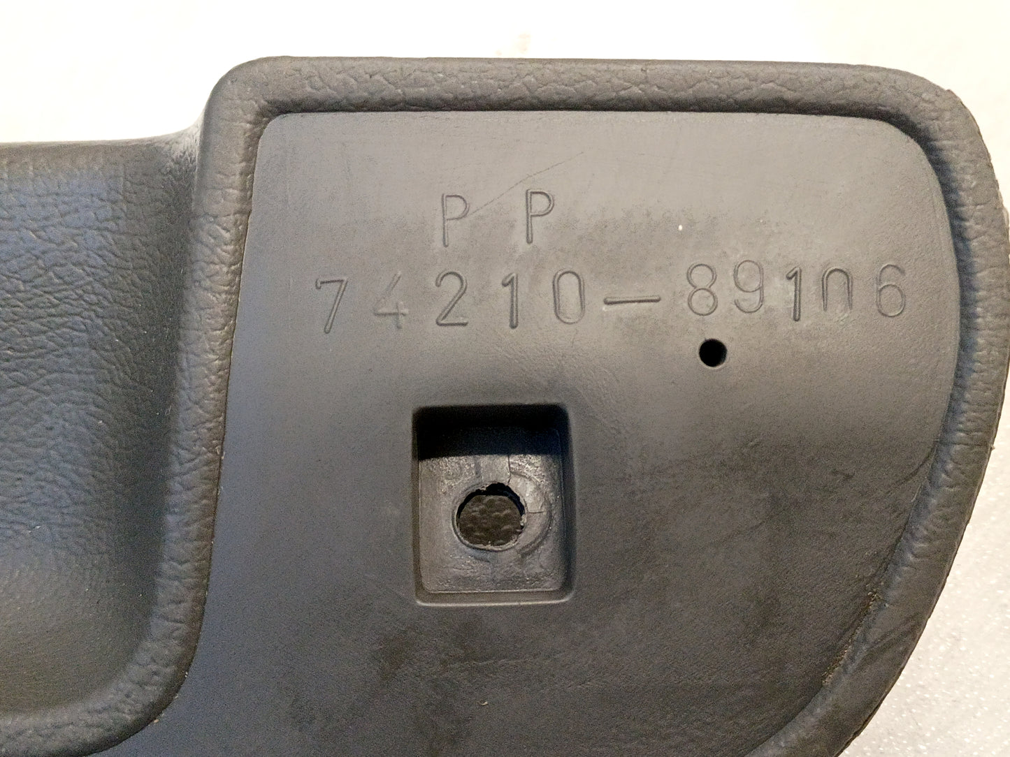 89-95 Gray Arm Rest / Interior Door Handle (Used) Toyota Pickup
