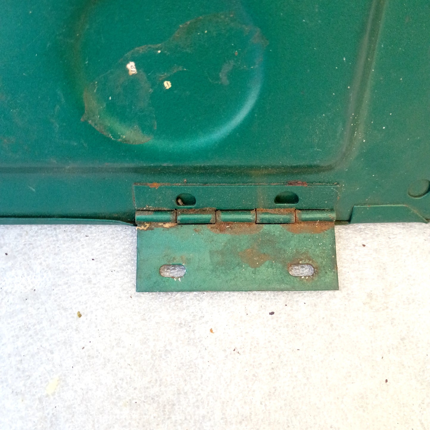 73-79 Green/Woodgrain Glove Box Door w/ Ranger Lariat Emblem (Used) Ford F100 F150 F250