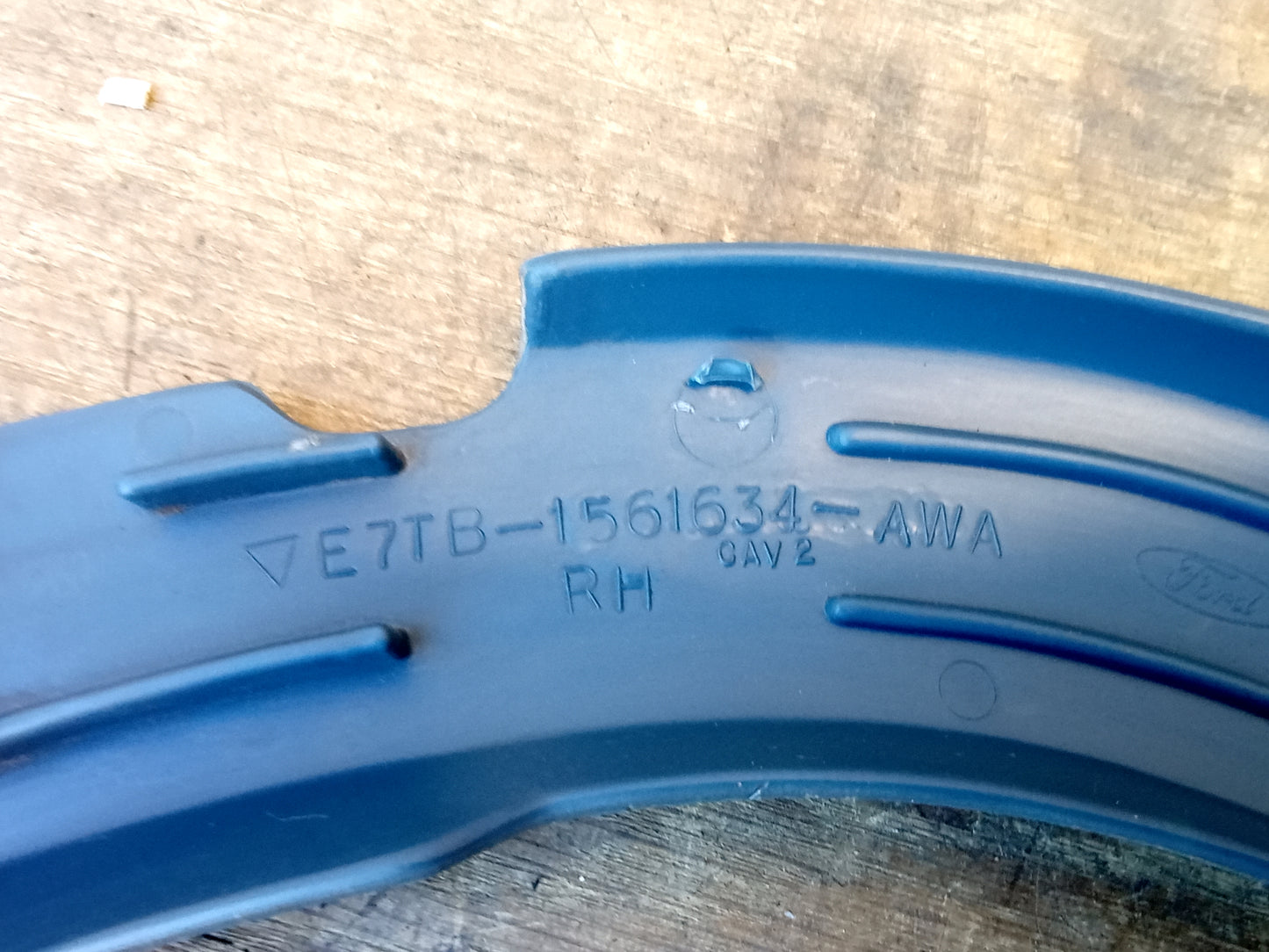 87-91 Blue Bench Seat Hinge Covers (Used) F150 F250 F350 Bronco