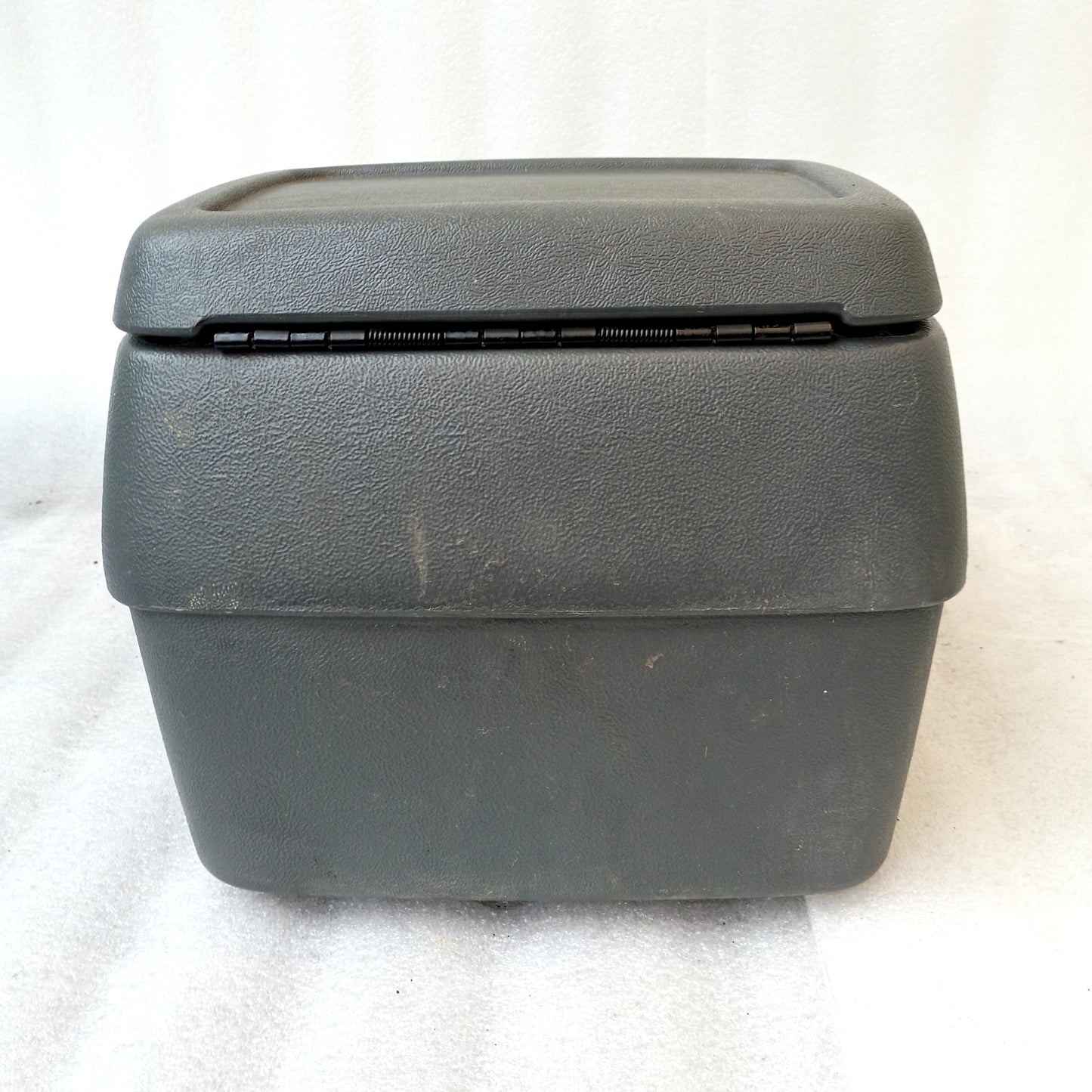 92-97 Dark/Granite Gray Center Console New Cups, Latch (Used) F150 F250 F350 Bronco
