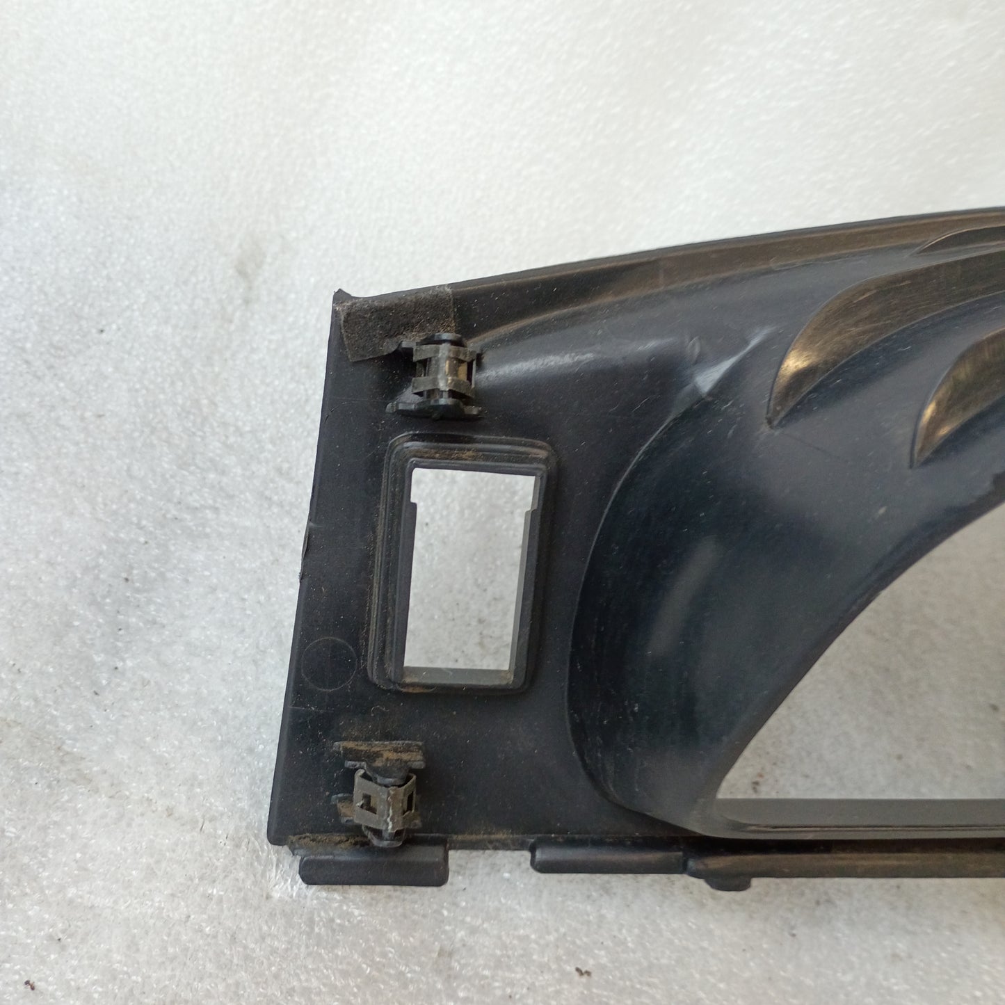 95-04 Instrument Cluster Bezel (Used) Toyota 4Runner Pickup OEM  55411-04030