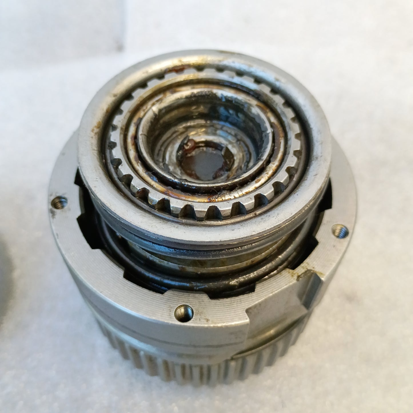 73-87 Chevy/GMC Automatic Locking Hubs 5 Bolt Dana 44 (Used) Square Body  4x4 4WD K5