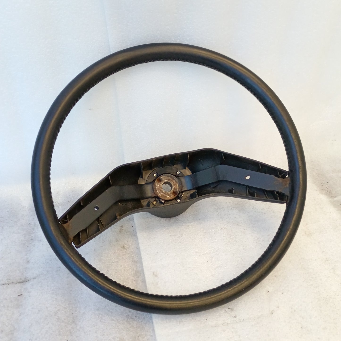 80-86 Sim Leather Steering Wheel (Used) F150 F250 F350 Bronco OEM XLT