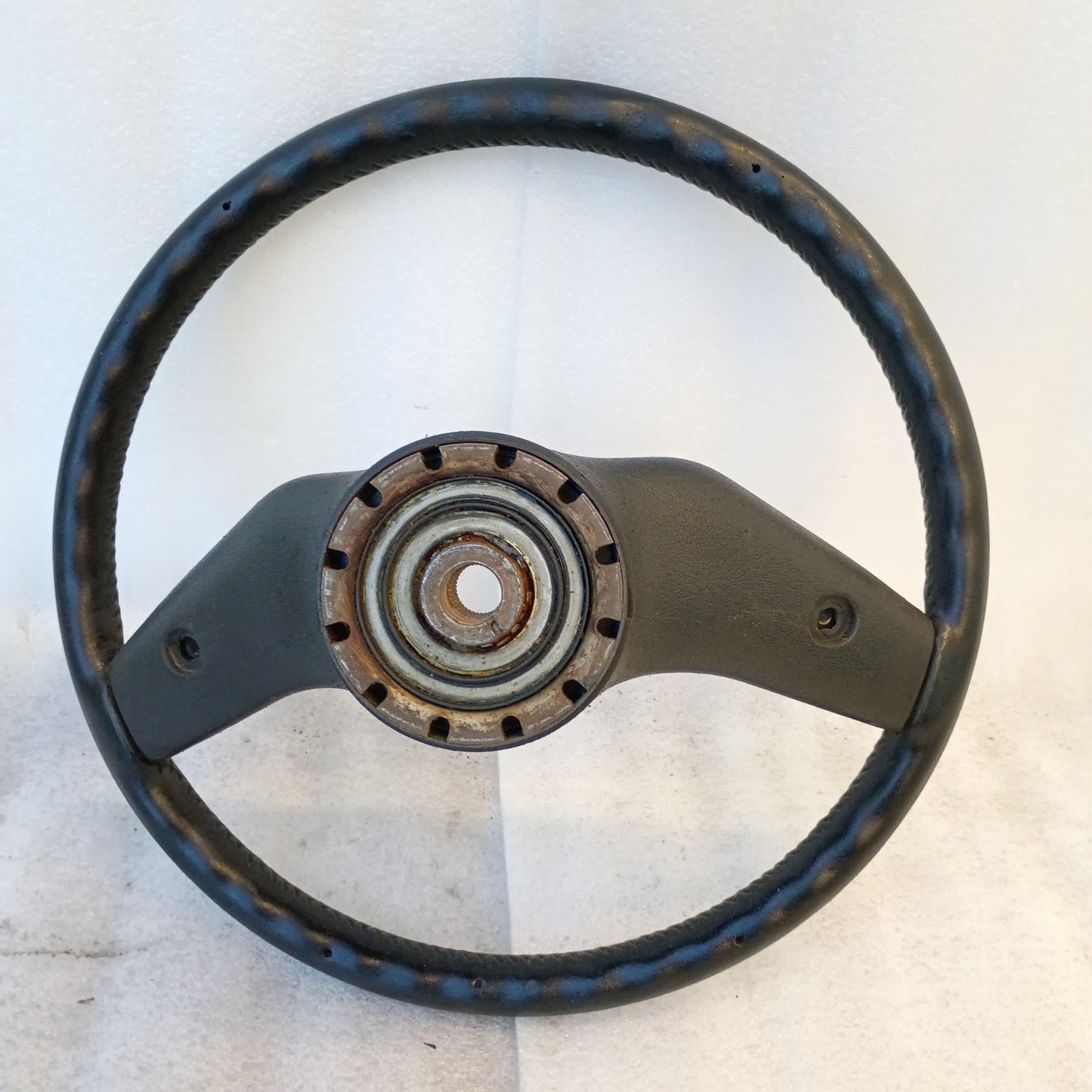 80-86 Sim Leather Steering Wheel (Used) F150 F250 F350 Bronco OEM XLT