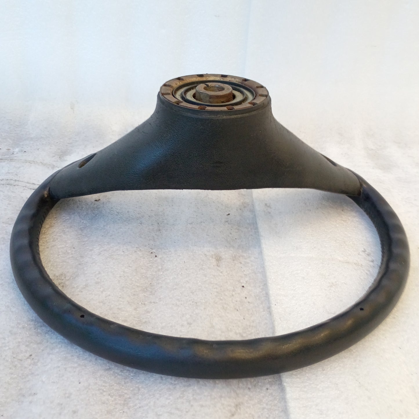 80-86 Sim Leather Steering Wheel (Used) F150 F250 F350 Bronco OEM XLT