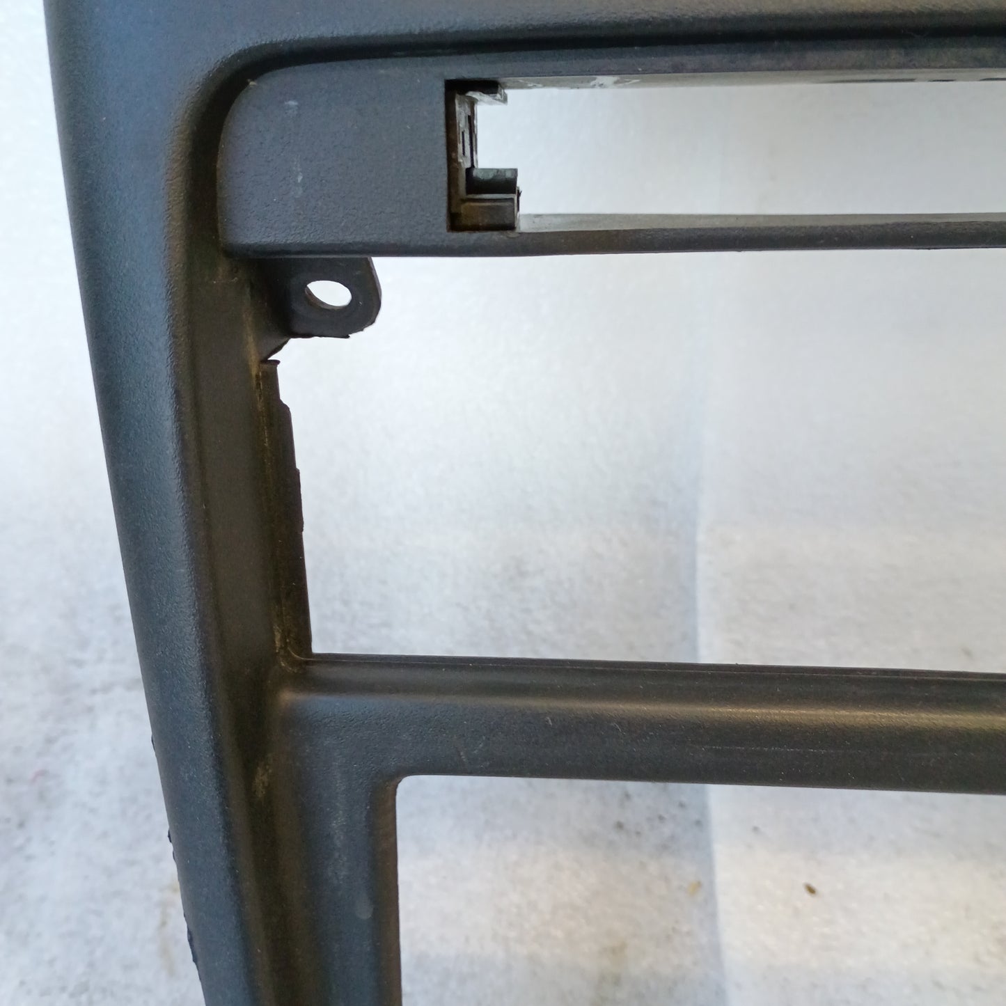 95-97 Heater and Radio Bezel (Used) Toyota Tacoma Pickup OEM  55405-04010