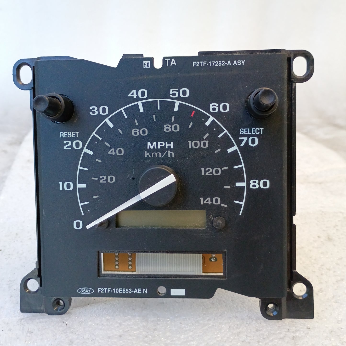 92-97 Speedometer 196K Miles (Used) Ford F150 F250 F350 Bronco OEM