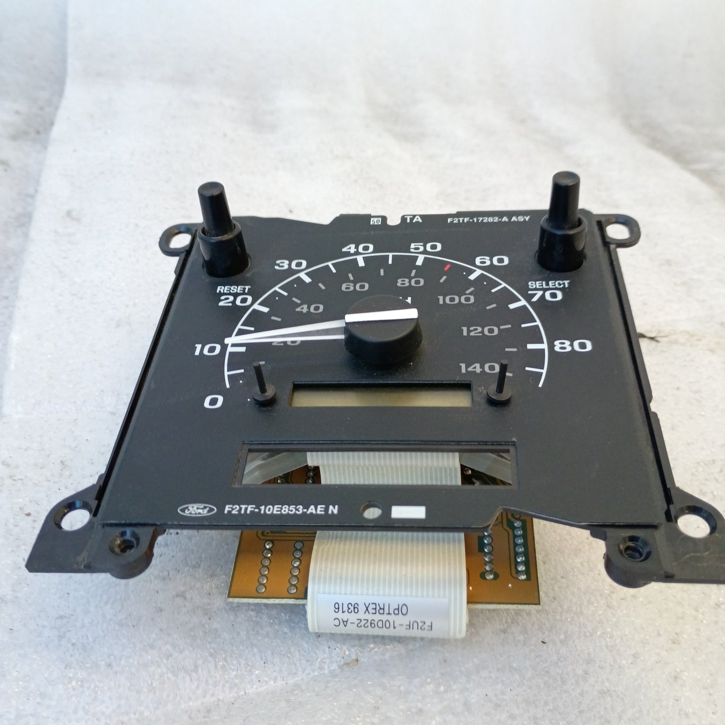 92-97 Speedometer 196K Miles (Used) Ford F150 F250 F350 Bronco OEM