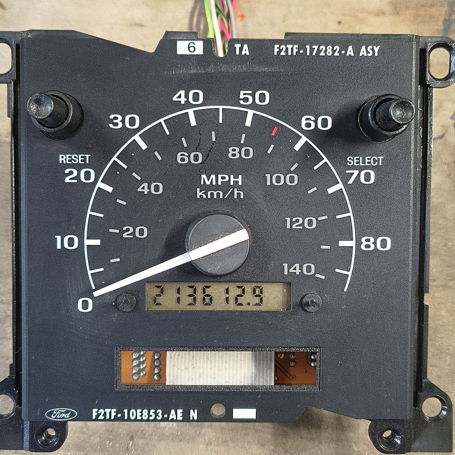92-97 Speedometer 216K Miles (Used) Ford F150 F250 F350 Bronco OEM