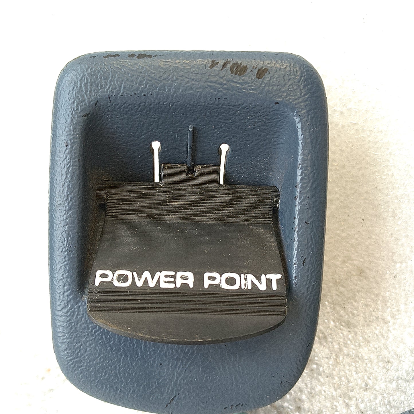 92-96 Dark/Crystal Blue Ashtray Assembly (Used) Ford F150 F250 F350 Bronco