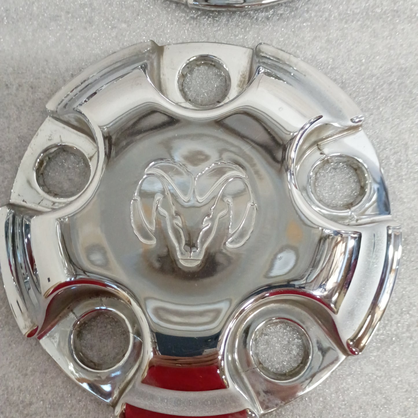 02-14 OEM Dodge/Ram 1500 Chrome Center Caps - Set of 4 - (Used) 52106536AC