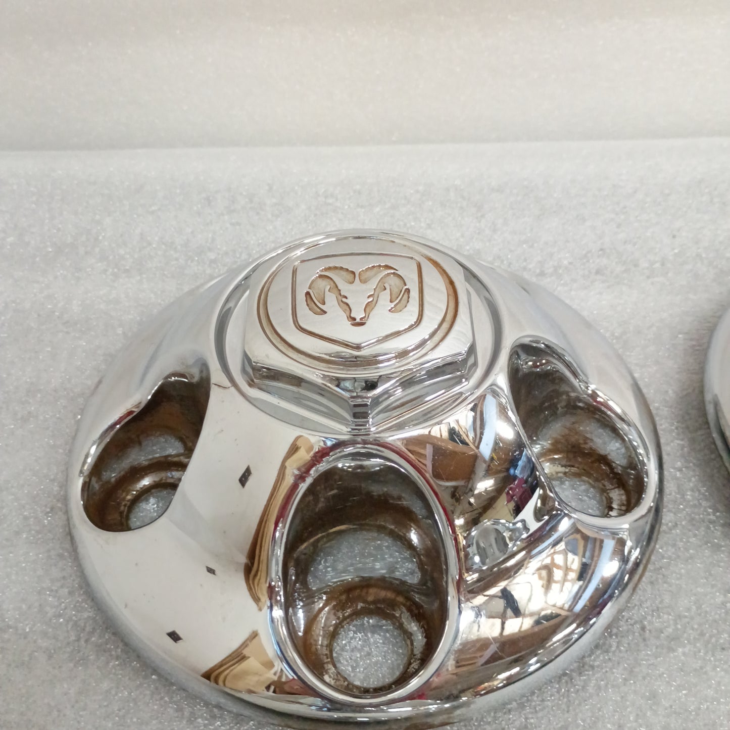 98-01 OEM Dodge/Ram 1500 Chrome Center Caps - Set of 4 - (Used) 52038915