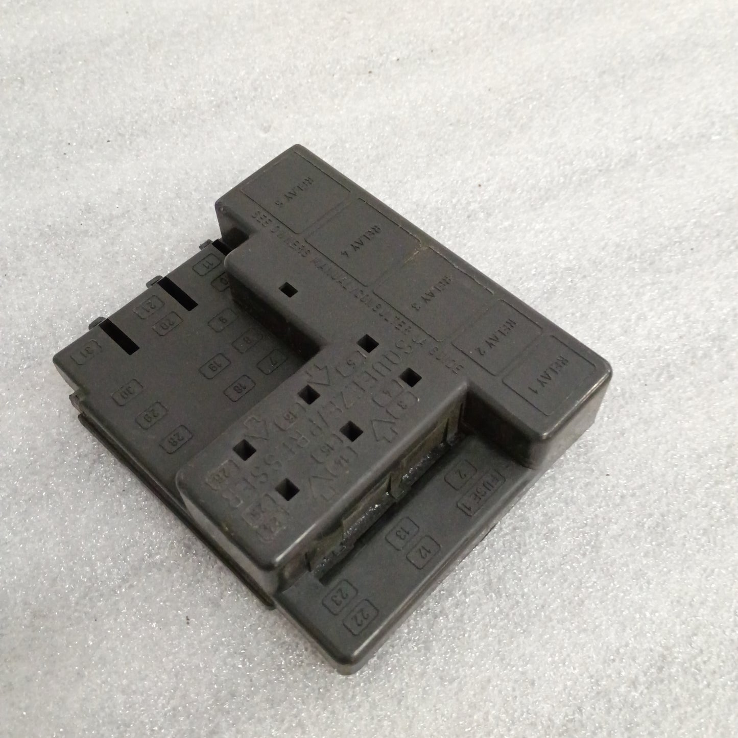 99-01 Fuse Panel Cover F65B-14A075-AE (Used) F250 F350 Super Duty