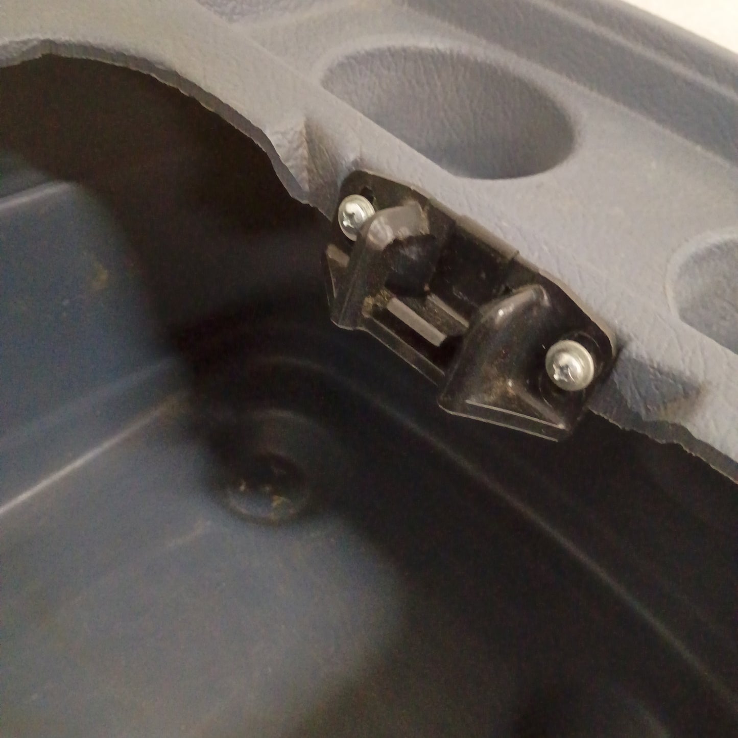 80-91 Dark Blue Center Console w/ Cup Holder (Used) F150 F250 F350 Bronco OEM