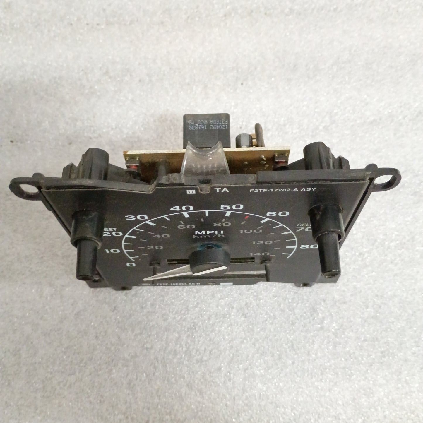 92-97 Speedometer 159K Miles (Used) Ford F150 F250 F350 Bronco OEM