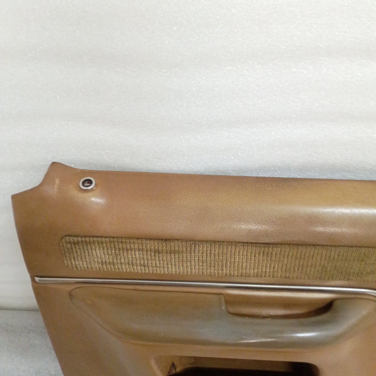 87-91 Deluxe Tan Door Panels Pair Left & Right Power (Used) F150 F250 F350 Bronco XLT