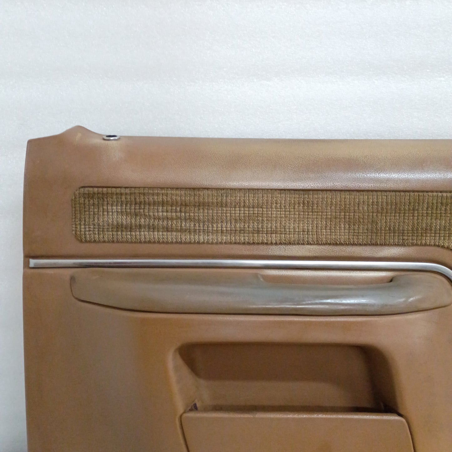87-91 Deluxe Tan Door Panels Pair Left & Right Power (Used) F150 F250 F350 Bronco XLT