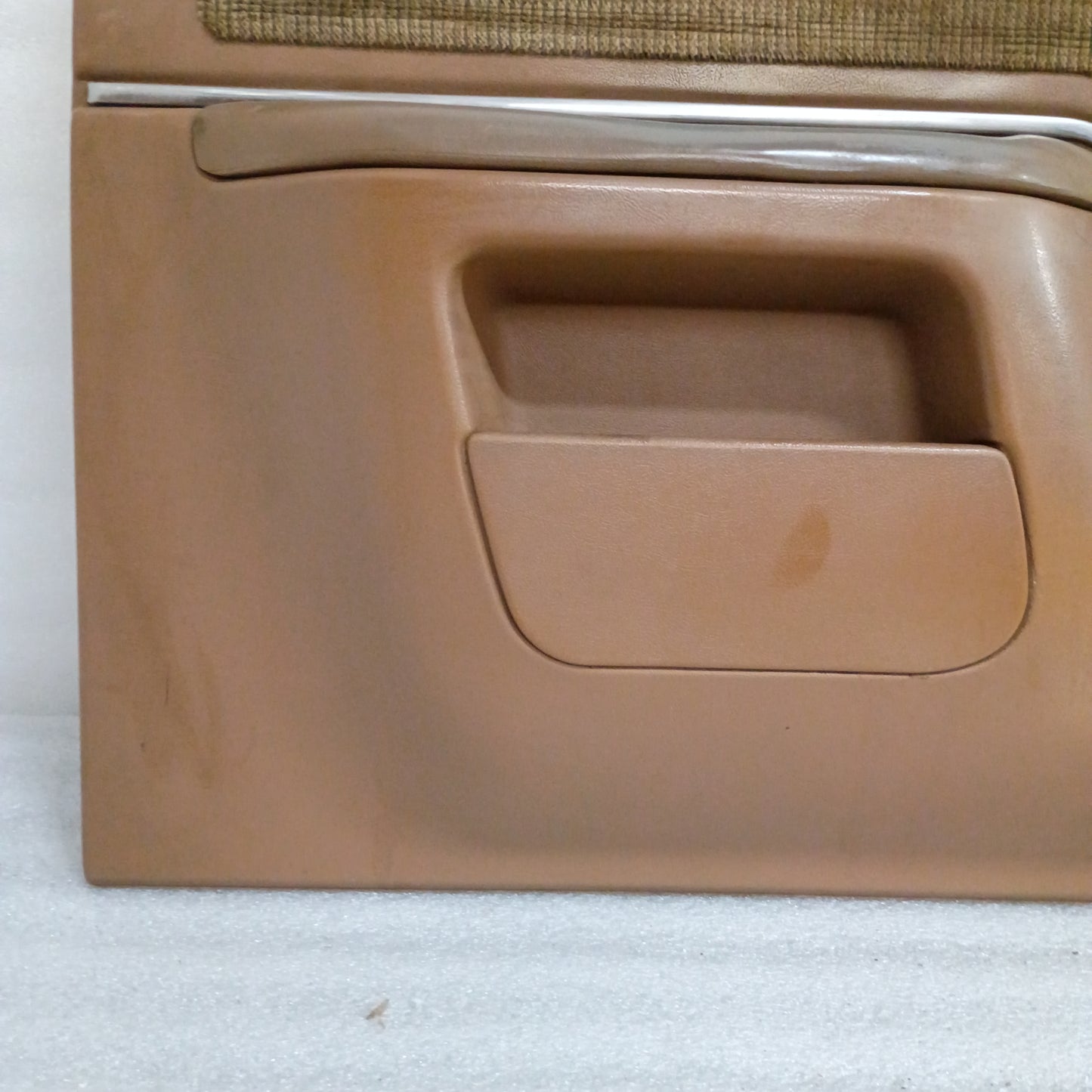87-91 Deluxe Tan Door Panels Pair Left & Right Power (Used) F150 F250 F350 Bronco XLT