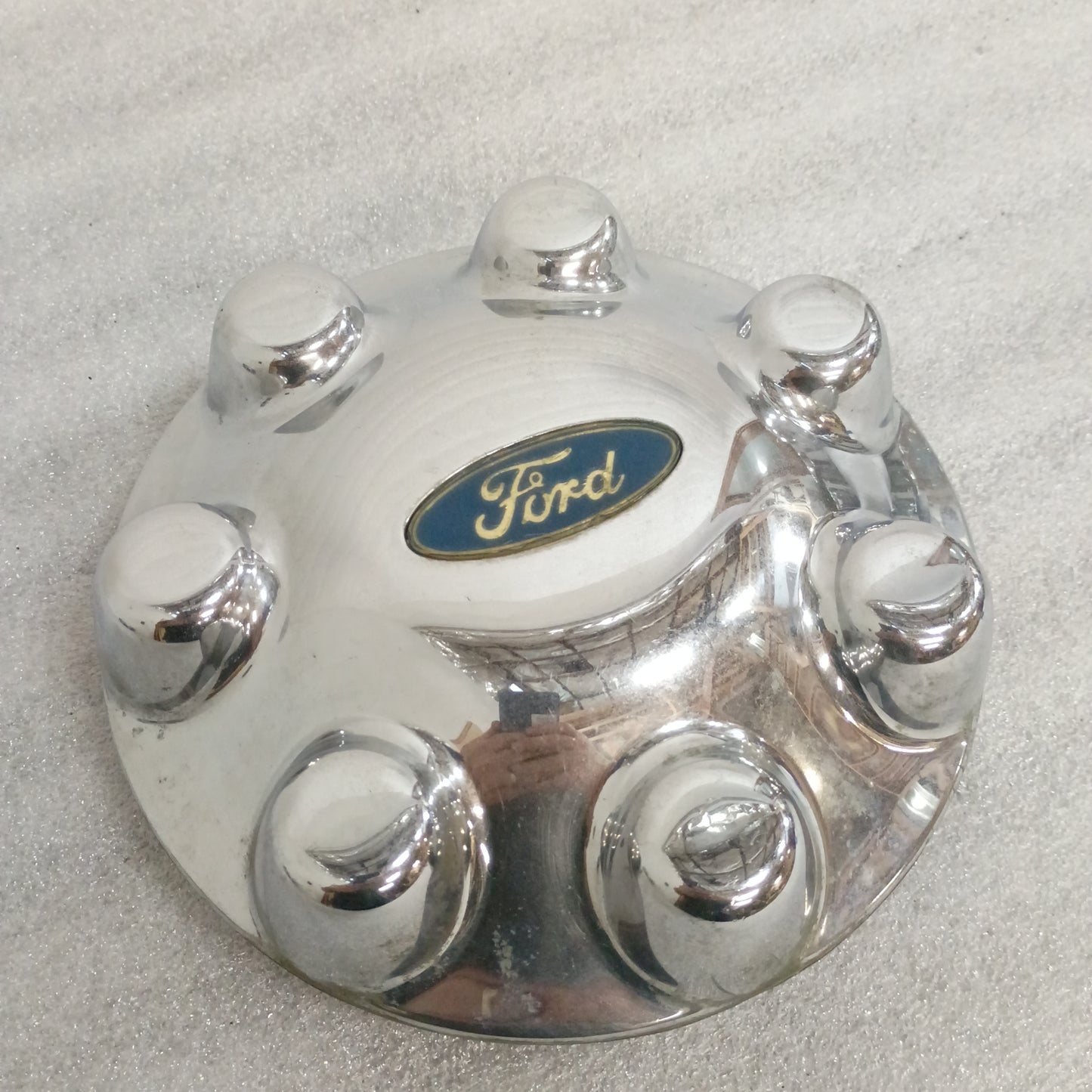 97-04 OEM Ford 7 Lug Chrome Center Cap (Used) F150 F250 F75A-1A096-BD