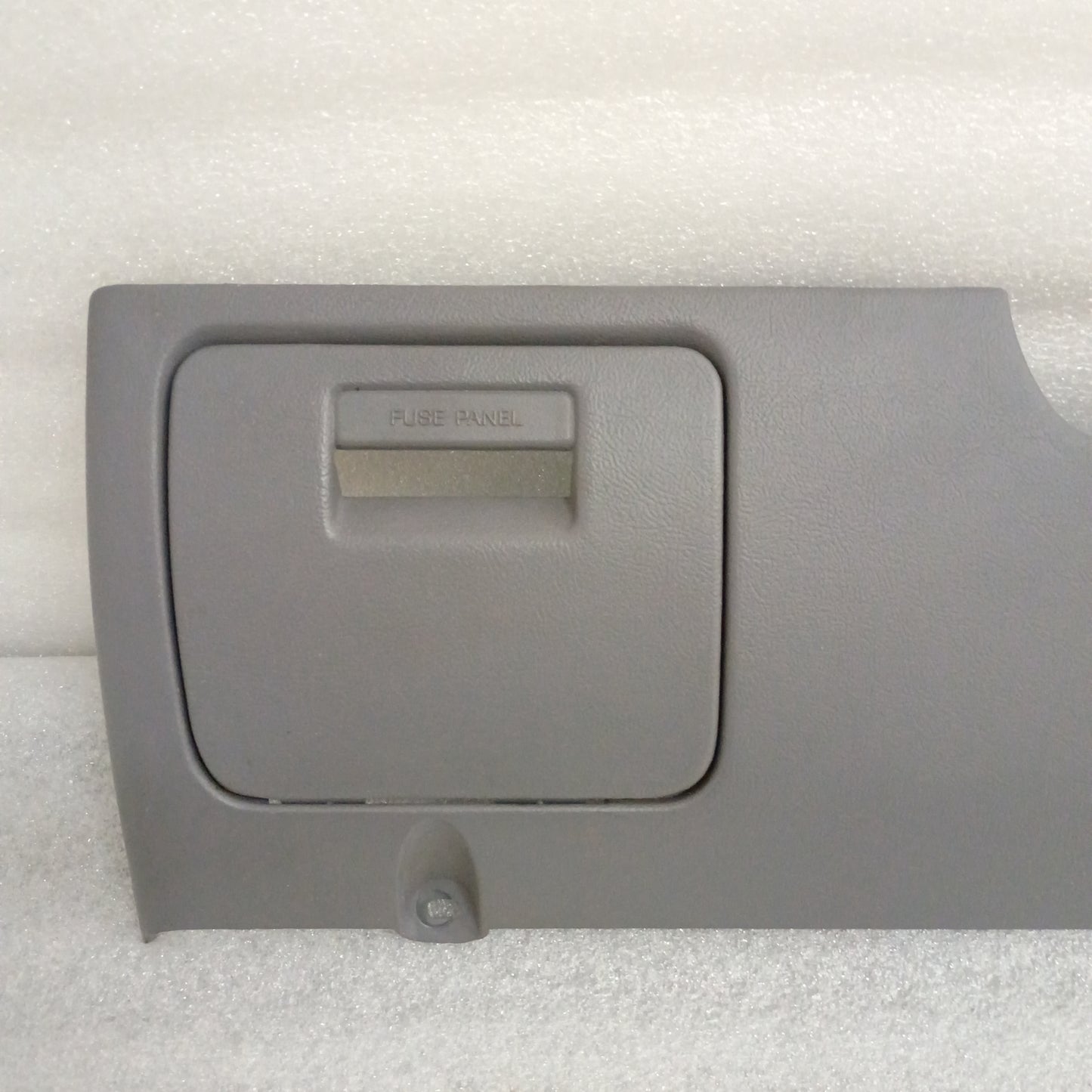 92-96 Light Gray/Opal Lower Dash Knee Panel Trim (Used) Ford F150 F250 F350 Bronco