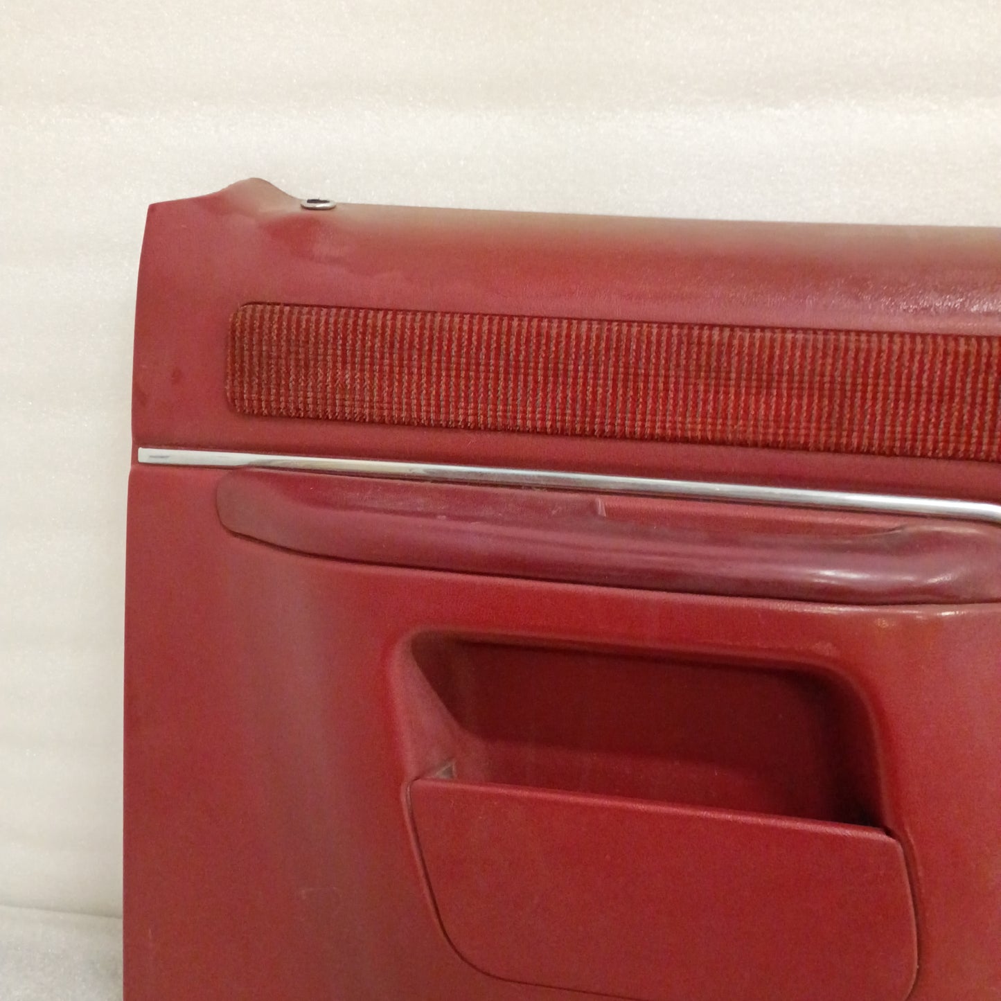 87-91 Deluxe Red Door Panels Set  Power (Used) F150 F250 F350 Bronco XLT