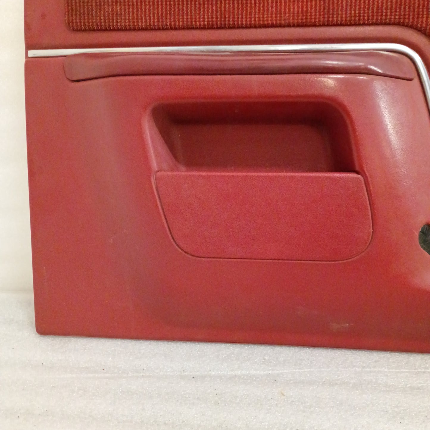 87-91 Deluxe Red Door Panels Set  Power (Used) F150 F250 F350 Bronco XLT