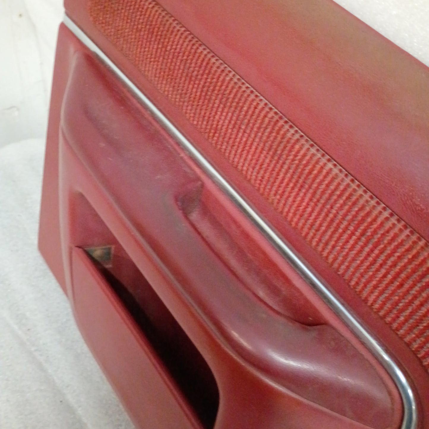 87-91 Deluxe Red Door Panels Set  Power (Used) F150 F250 F350 Bronco XLT