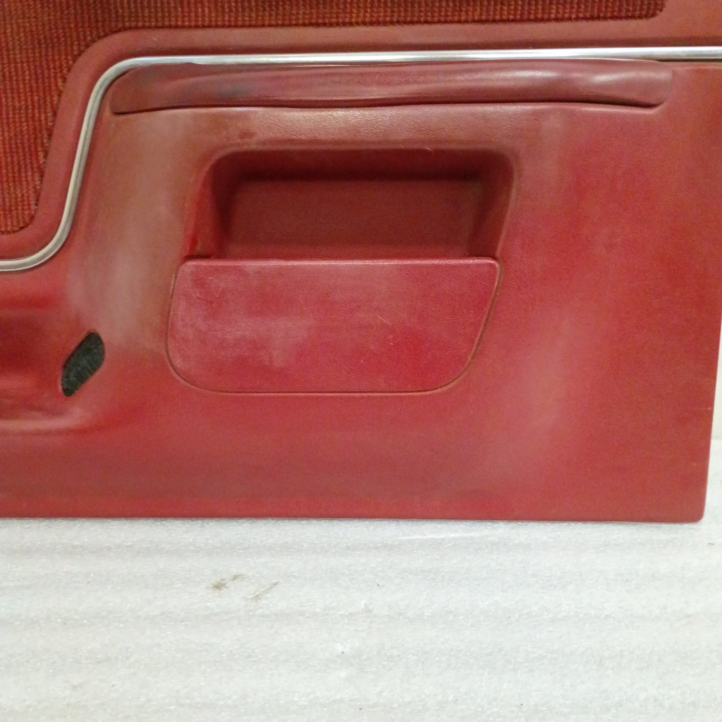 87-91 Deluxe Red Door Panels Set  Power (Used) F150 F250 F350 Bronco XLT