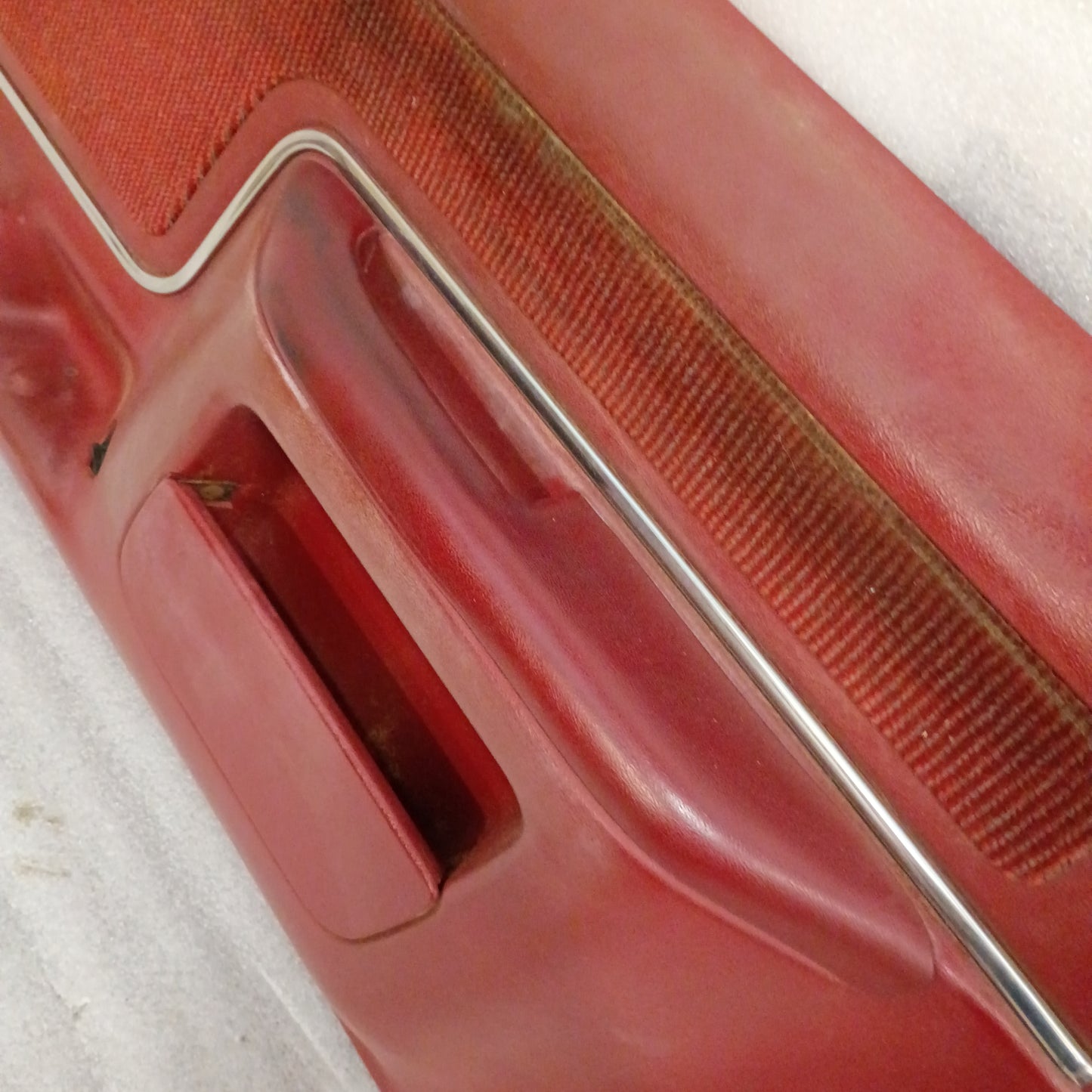 87-91 Deluxe Red Door Panels Set  Power (Used) F150 F250 F350 Bronco XLT