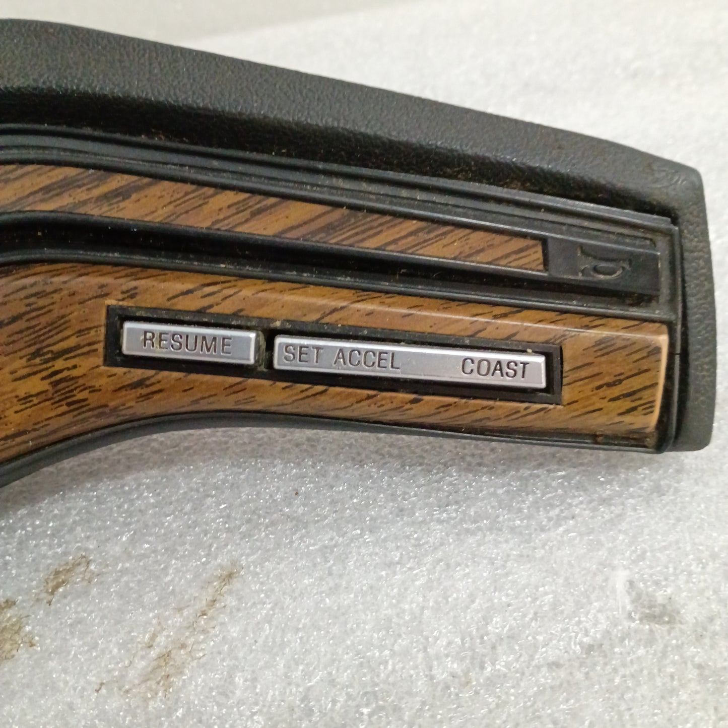 80-86 Burl Wood Grain Steering Wheel Horn Pad with Cruise (Used) F150 F250 F350 Bronco