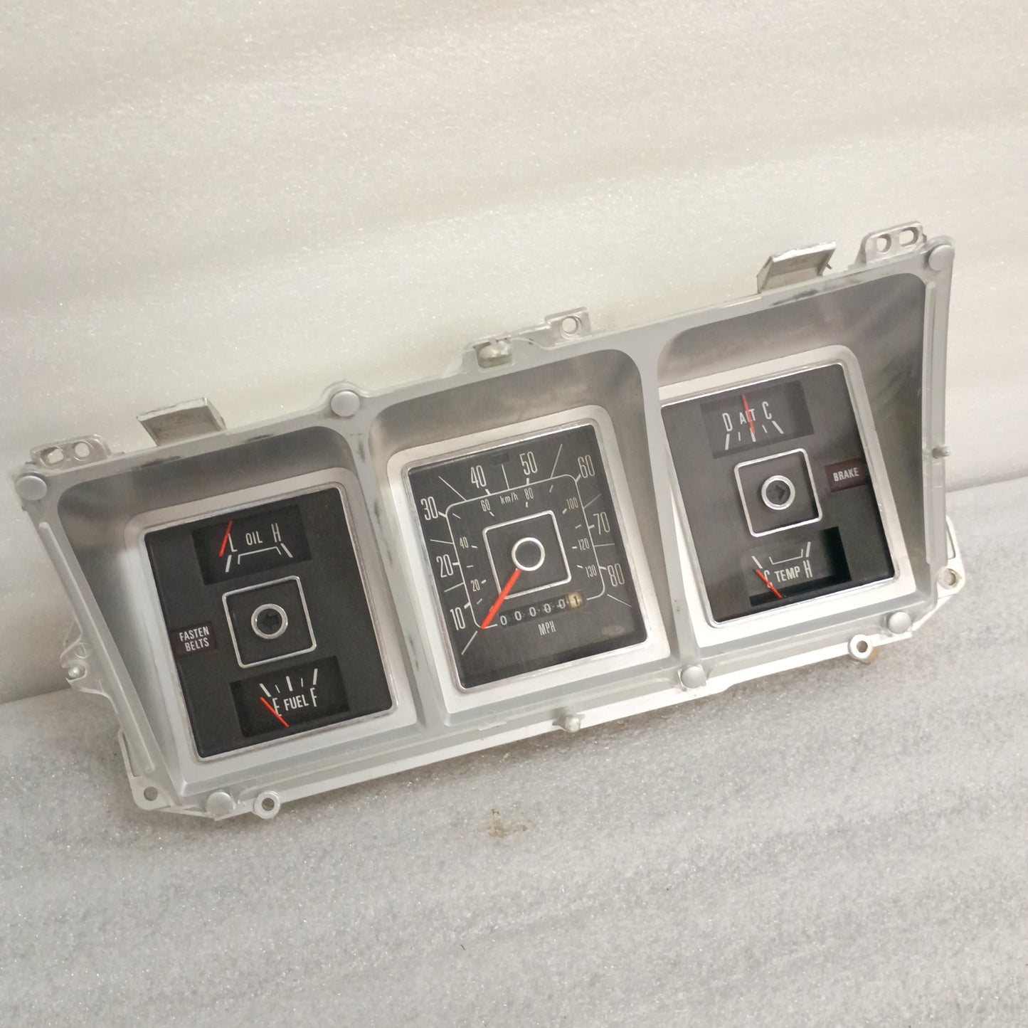 76-79 Gauge Cluster w/Silver Bezel (Remanufactured) REFURBISHED Ford F150 F250 F350 Bronco