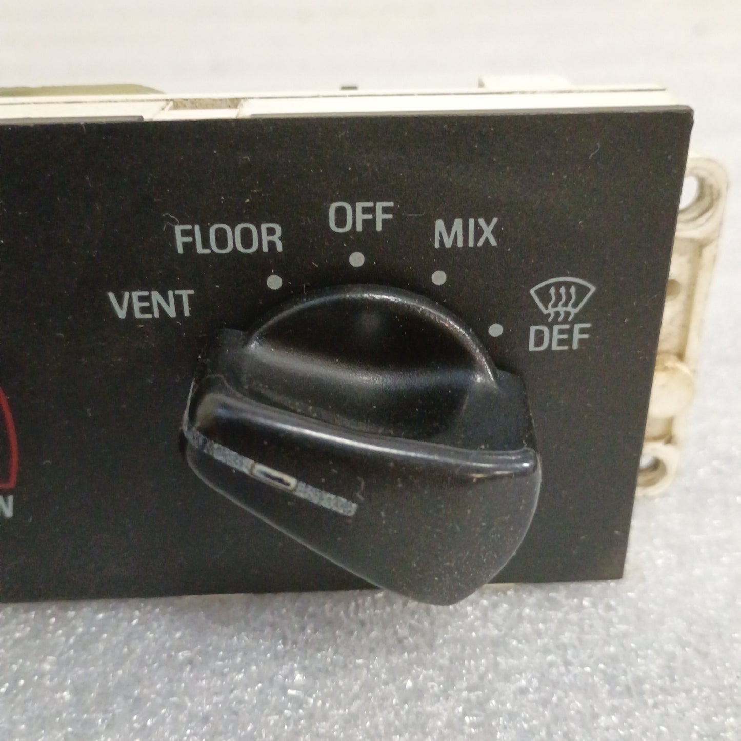 92-95 Heater / HVAC Control without AC (Used) Ford F150 F250 F350 Bronco
