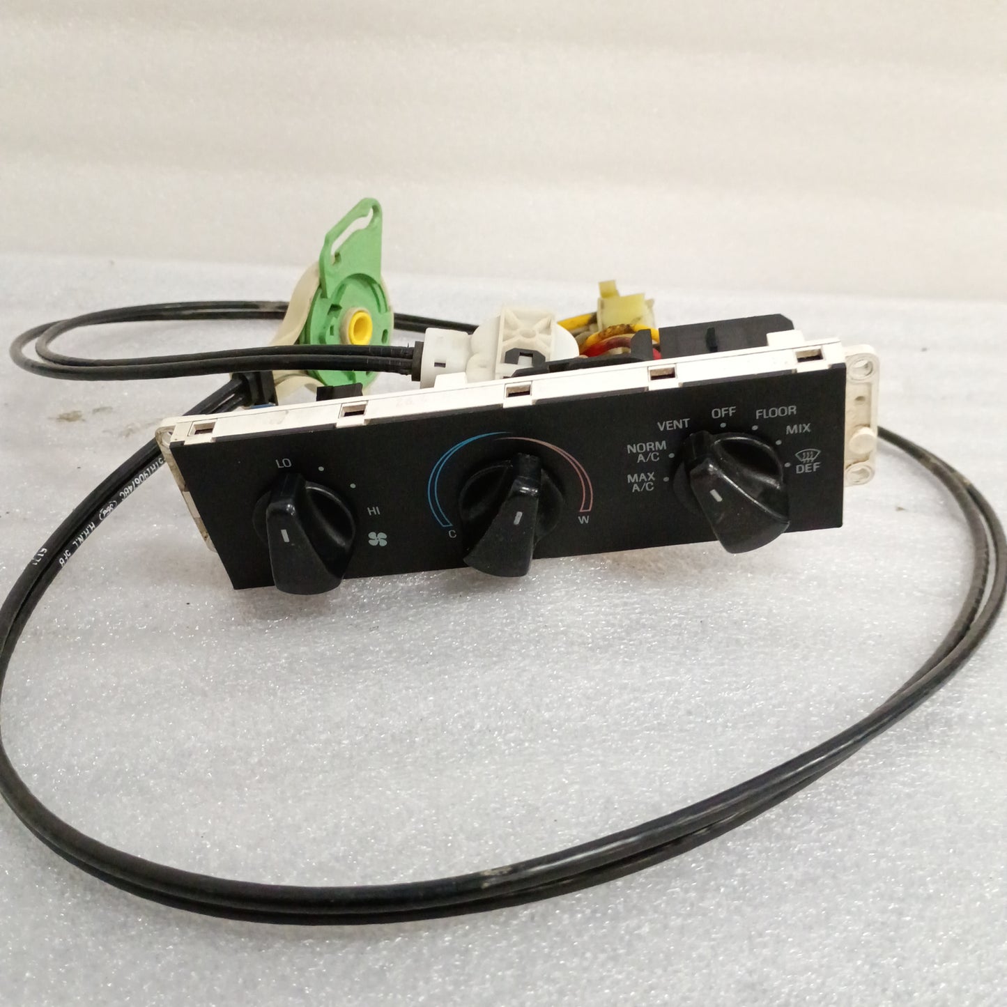 92-97 Dual Cable Heater/AC/HVAC Control & Cable (Used) Ford F150 F250 F350 Bronco