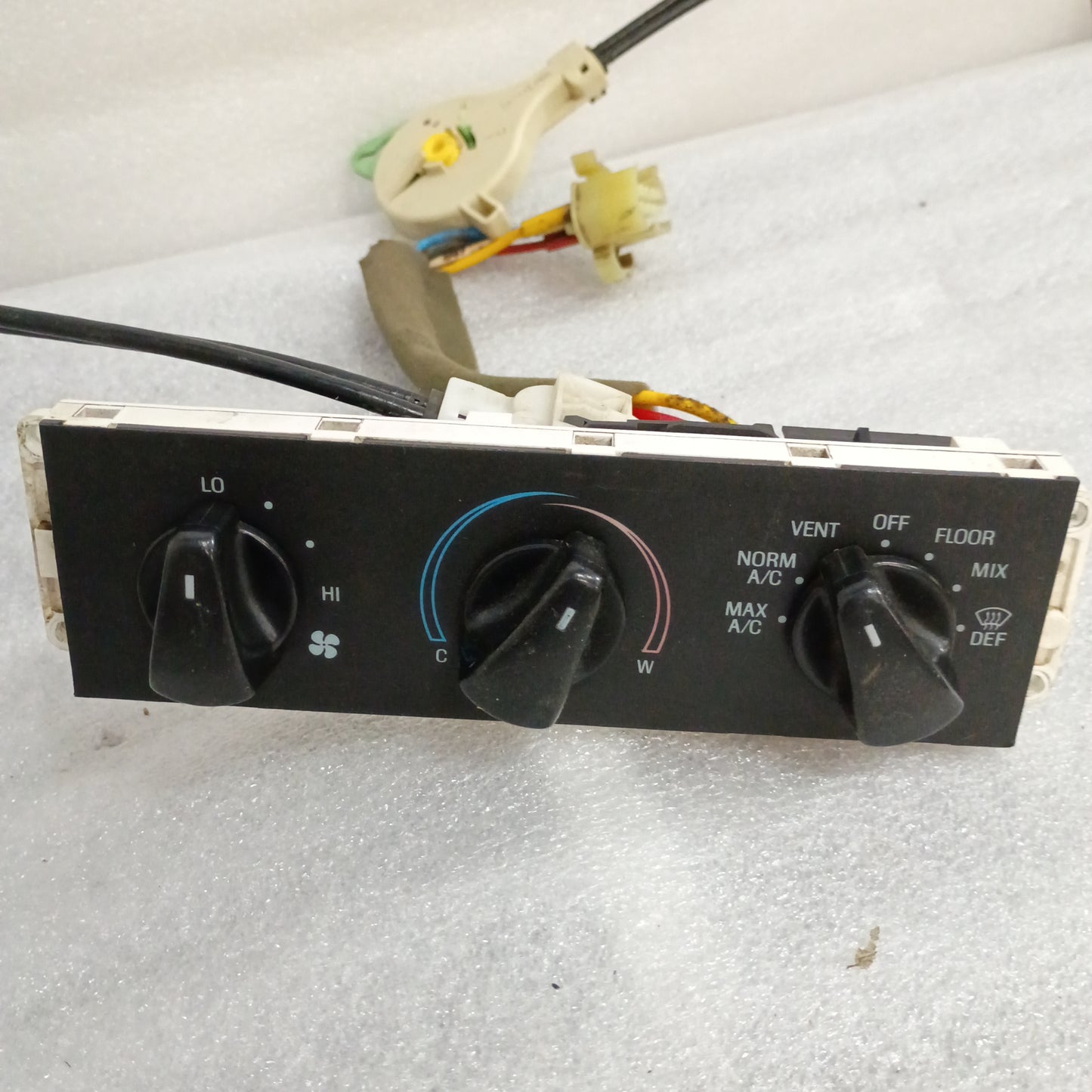 92-97 Dual Cable Heater/AC/HVAC Control & Cable (Used) Ford F150 F250 F350 Bronco