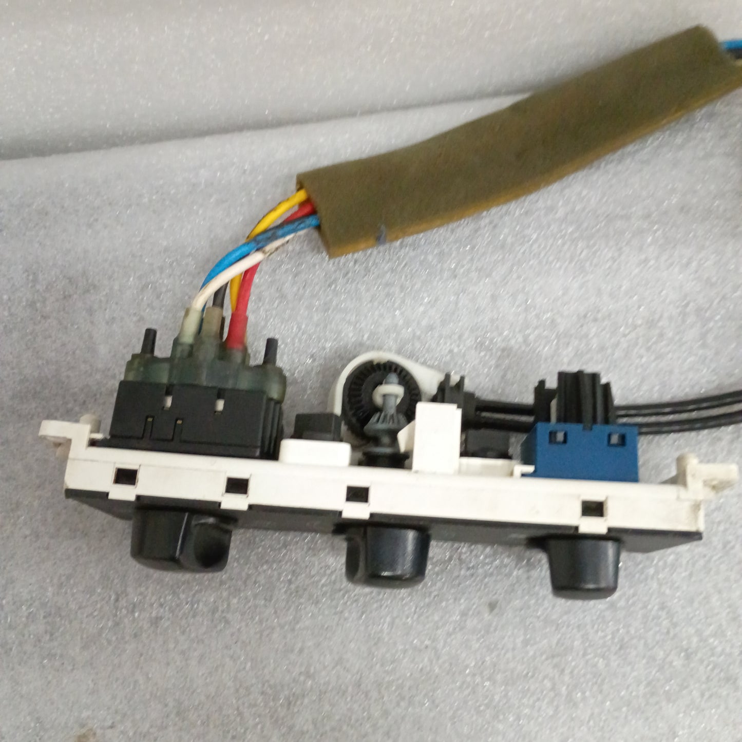 92-97 Dual Cable Heater/AC/HVAC Control & Cable (Used) Ford F150 F250 F350 Bronco