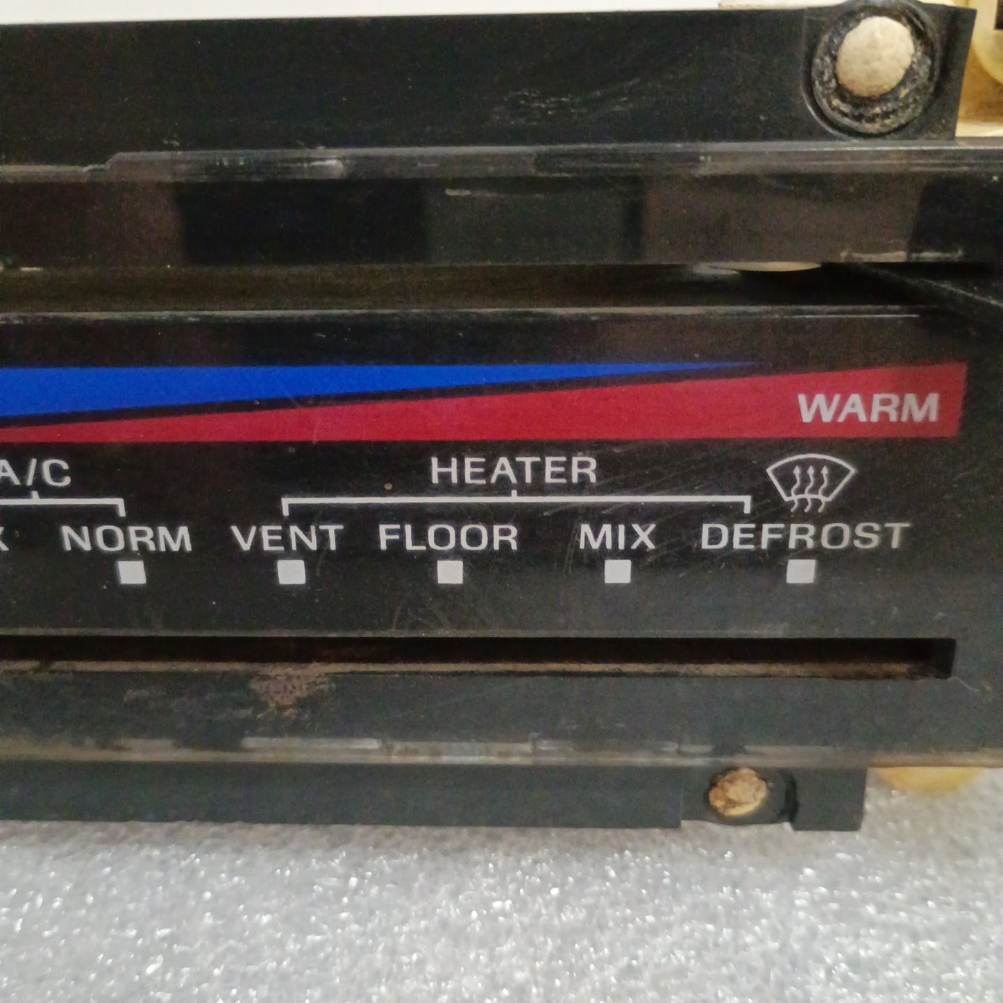 84-86 Heater & AC Control with Fuel Switch (Used) Ford F100 F150 F250 F350 Bronco