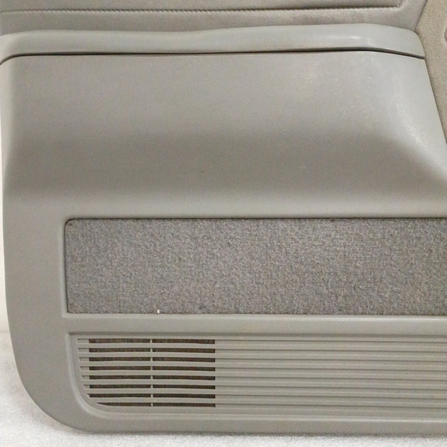 89-91 Gray Deluxe Door Panels Pair for Manual Windows (Used) Bronco II Ranger XLT