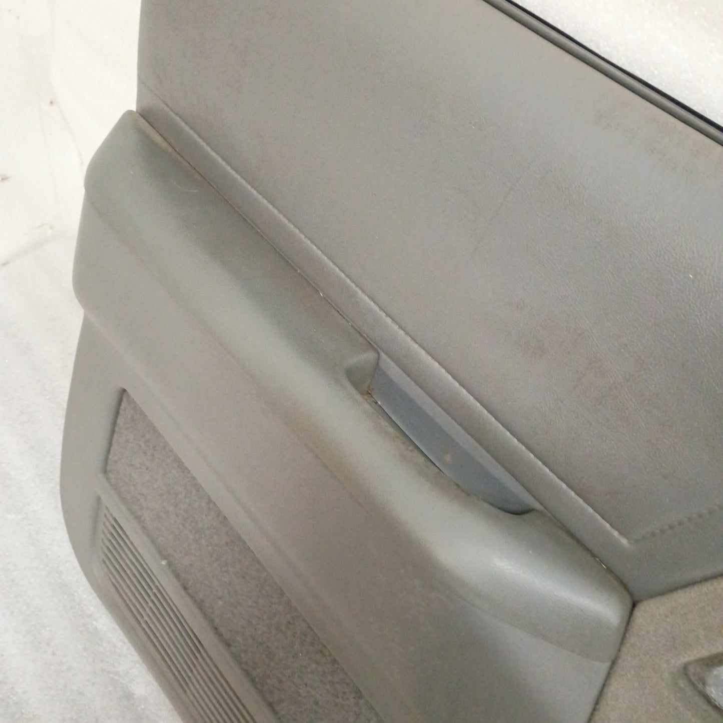 89-91 Gray Deluxe Door Panels Pair for Manual Windows (Used) Bronco II Ranger XLT