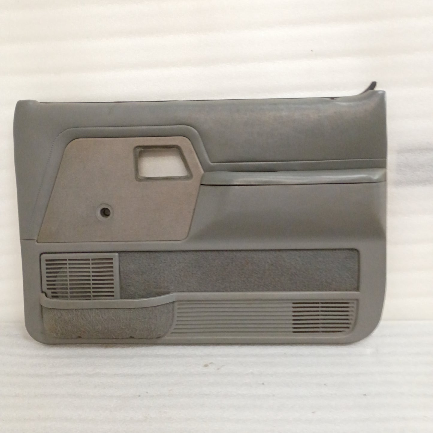 89-91 Gray Deluxe Door Panels Pair for Manual Windows (Used) Bronco II Ranger XLT