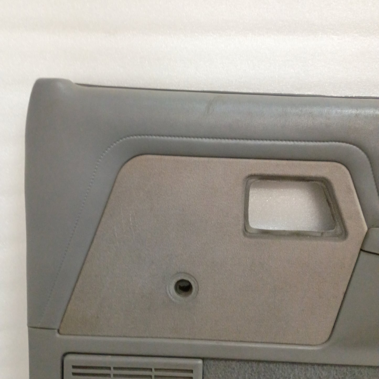 89-91 Gray Deluxe Door Panels Pair for Manual Windows (Used) Bronco II Ranger XLT