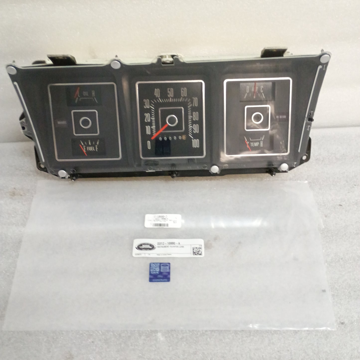 73-74 Gauge Cluster w/100 MPH Speedo (Remanufactured) REFURBISHED F100 F250 F350 New