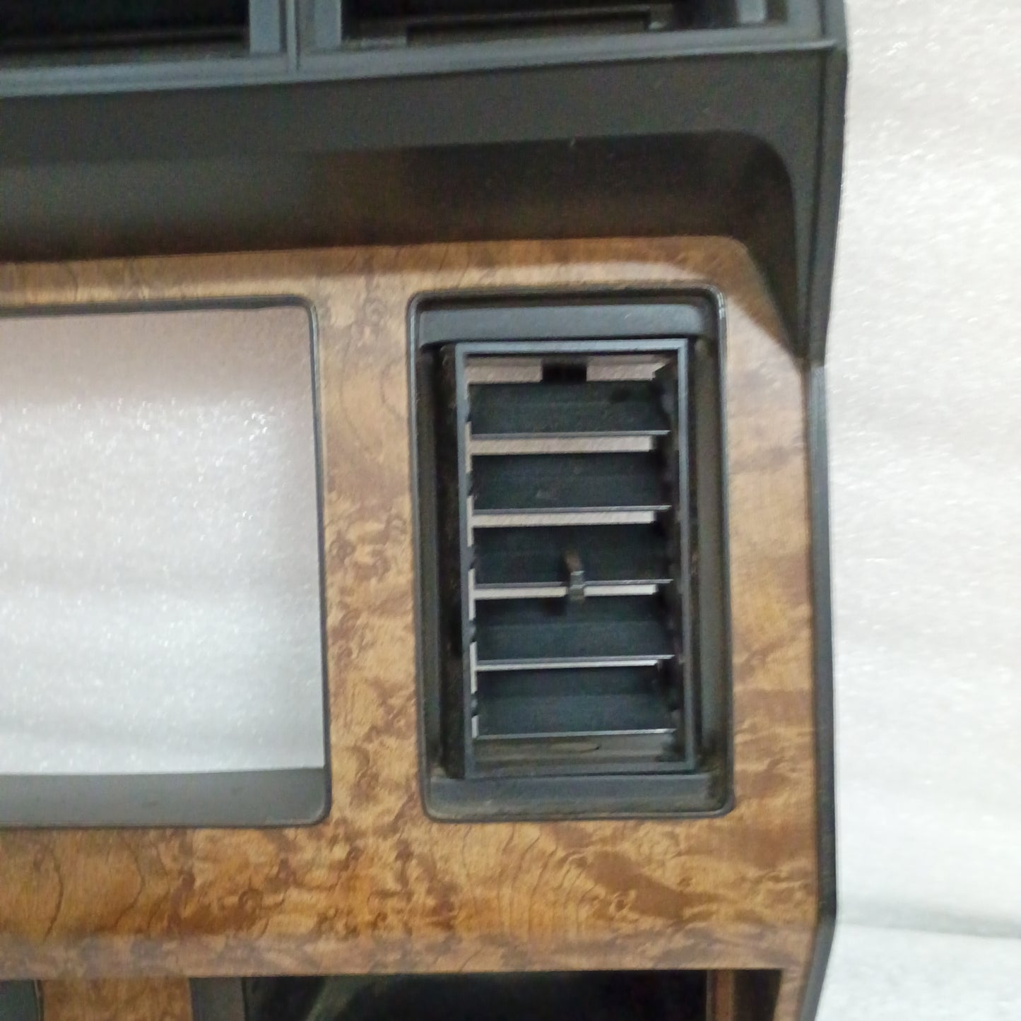 80-86 Burl Wood Grain Gauge Cluster Bezel with AC Vents (Used) F150 F250 F350 Bronco