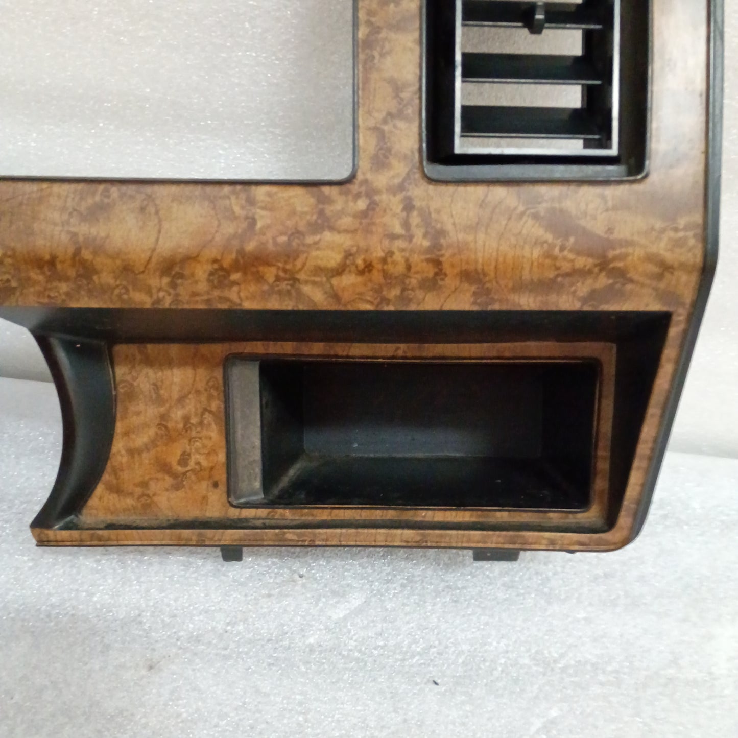 80-86 Burl Wood Grain Gauge Cluster Bezel with AC Vents (Used) F150 F250 F350 Bronco