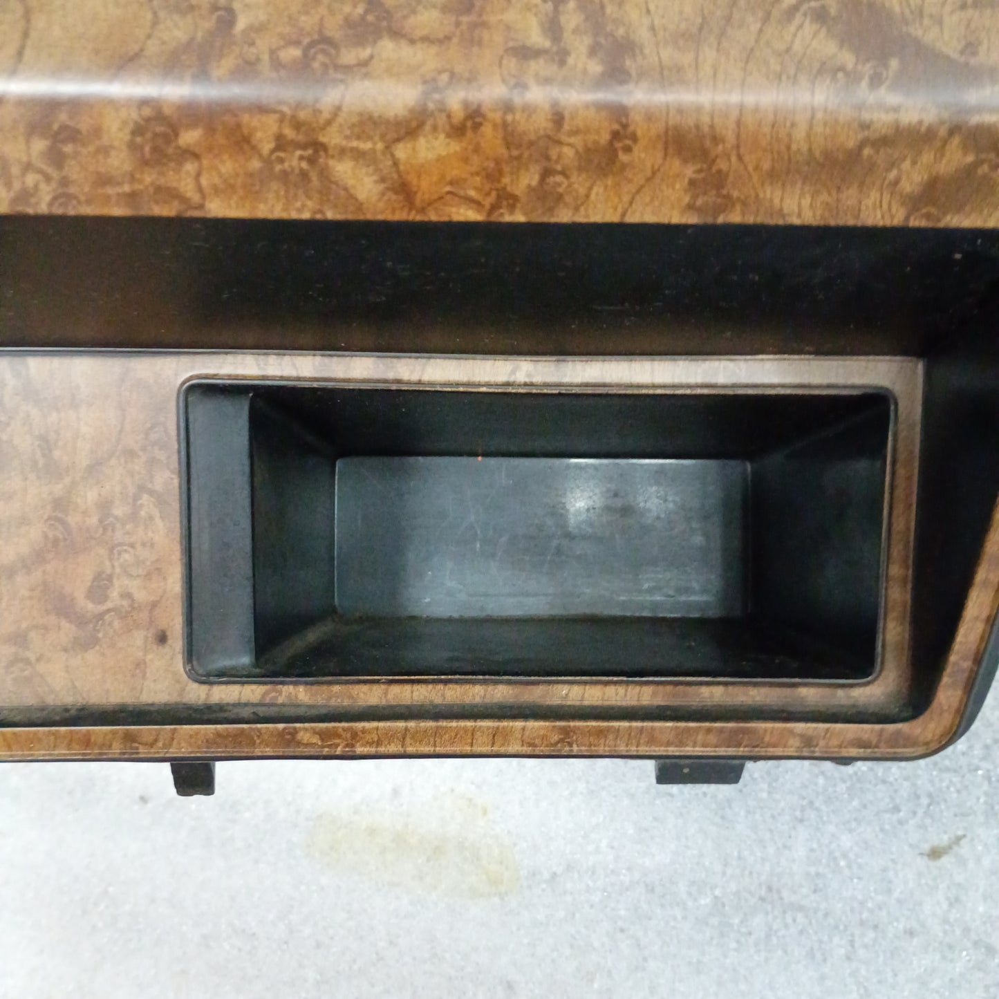 80-86 Burl Wood Grain Gauge Cluster Bezel with AC Vents (Used) F150 F250 F350 Bronco