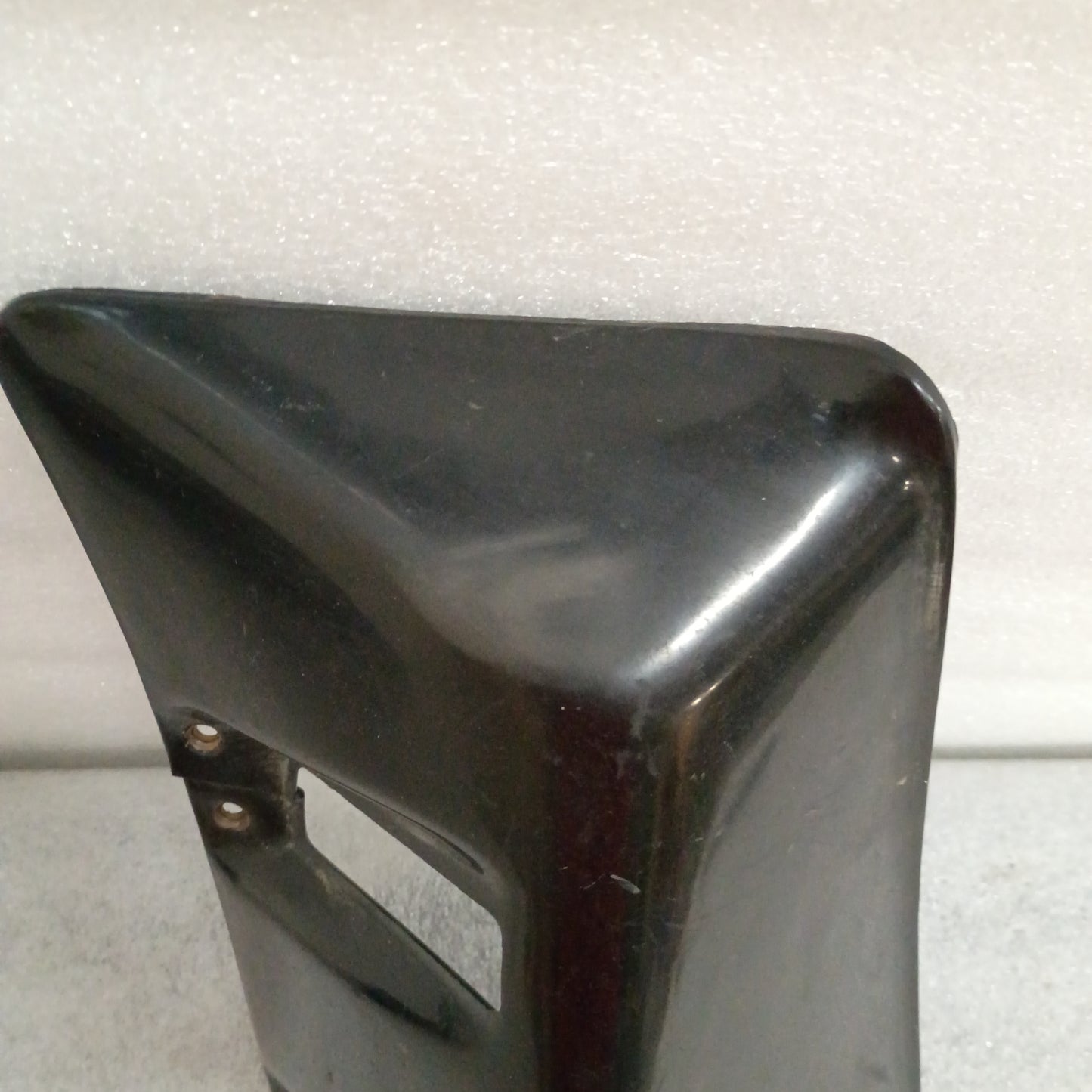 76-79 Seat Belt Retractor Covers Black (Used) F100 F150 F250 F350 Bronco