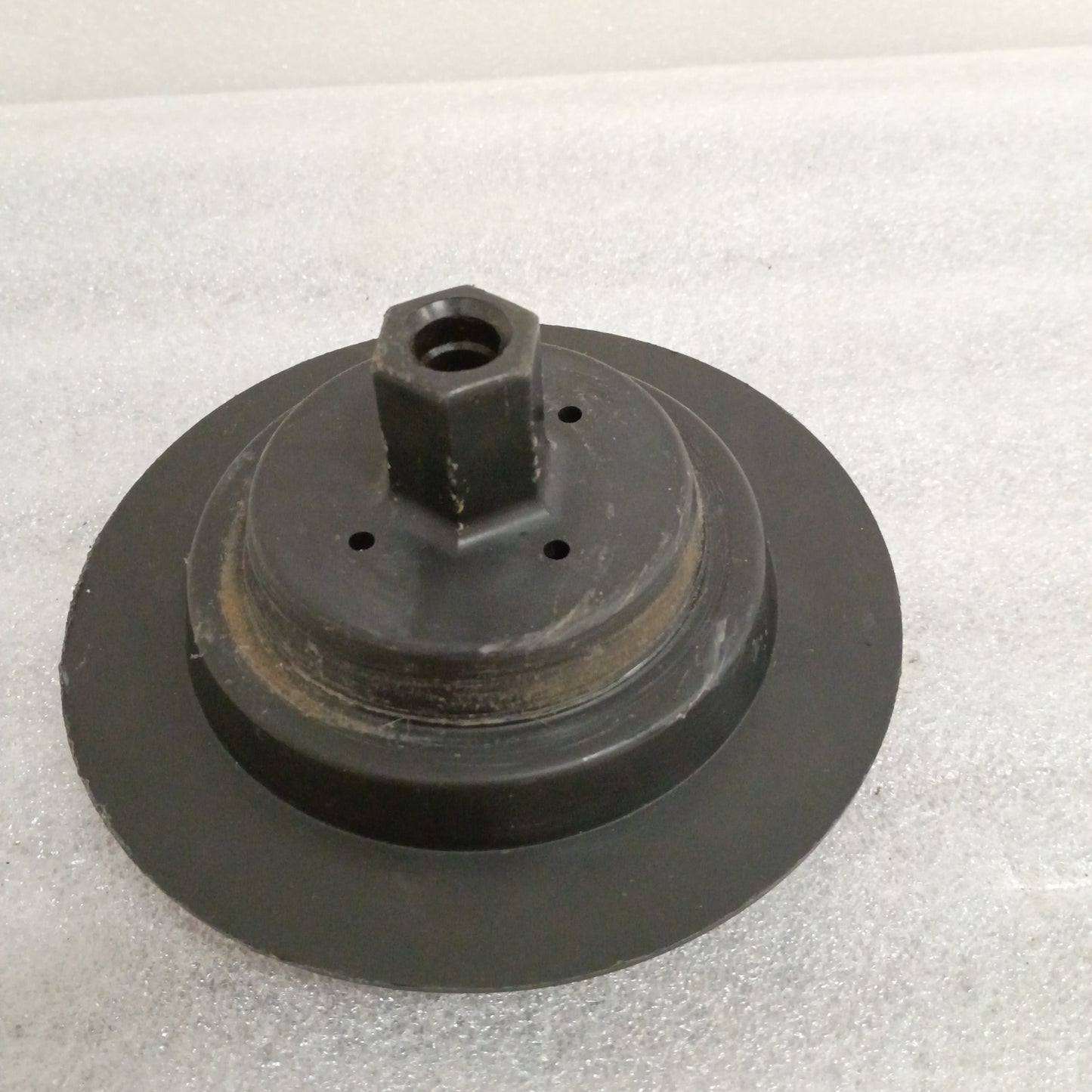 80-97 Spare Tire Carrier Retainer / Nut (Used) Ford F150 F250 F350