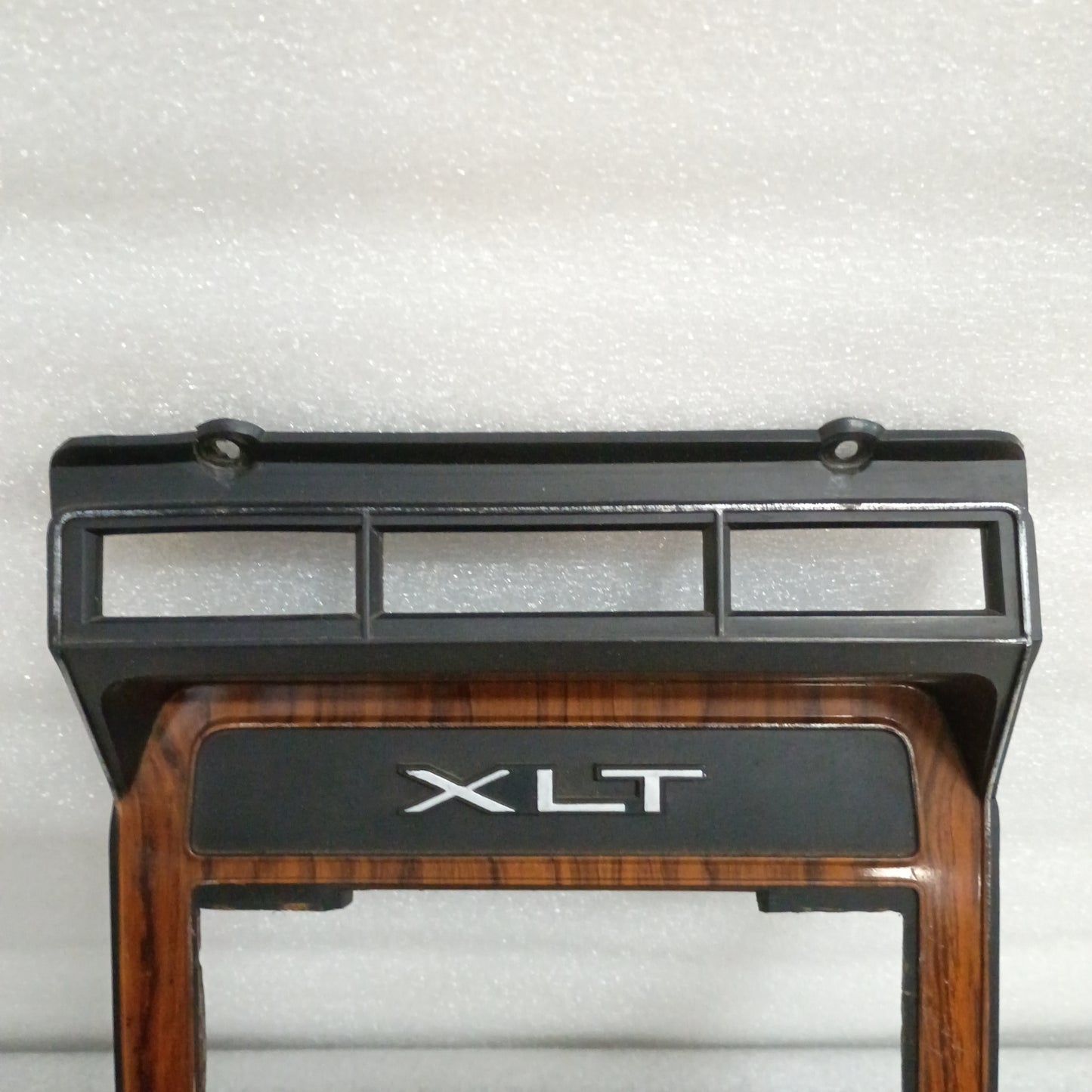 80-86 Rose Wood Radio & Heater Bezel (Used) Ford F150 F250 F350 Bronco