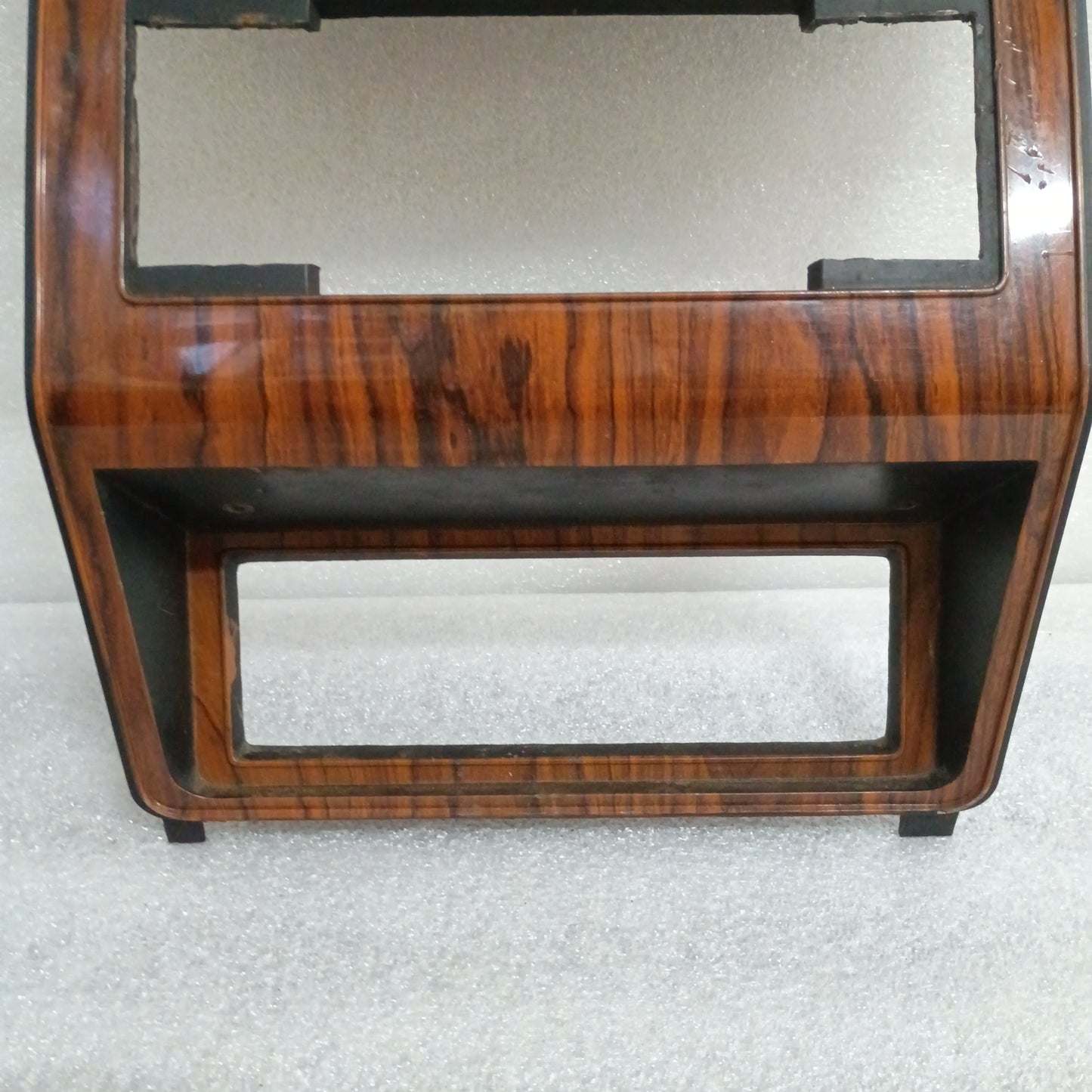 80-86 Rose Wood Radio & Heater Bezel (Used) Ford F150 F250 F350 Bronco